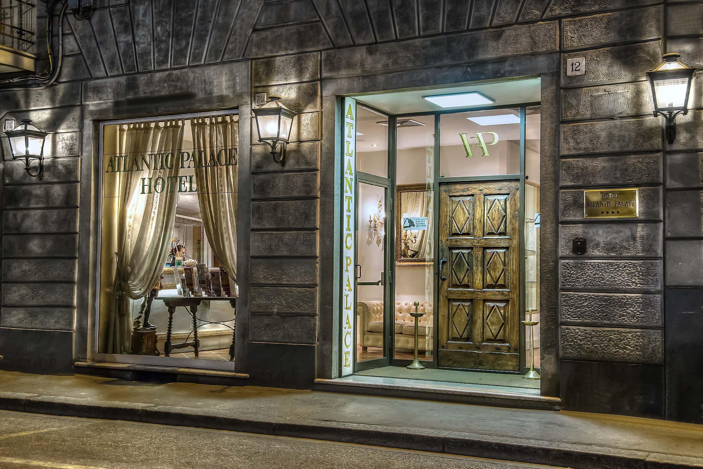 Hotel Atlantic Palace Флоренция Экстерьер фото